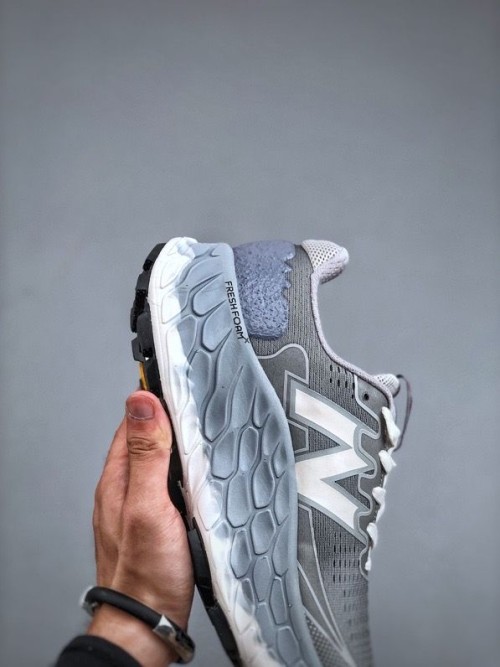 뉴발란스 프레쉬폼 X 트레일 모어 V3  New Balance Fresh Foam X Trail More V3  MTMORNM1 남/여