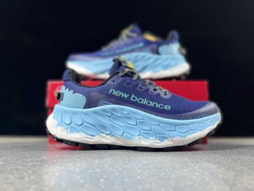 뉴발란스 프레쉬폼 X 트레일 모어 V3  New Balance Fresh Foam X Trail More V3  WTMORAB3 남/여