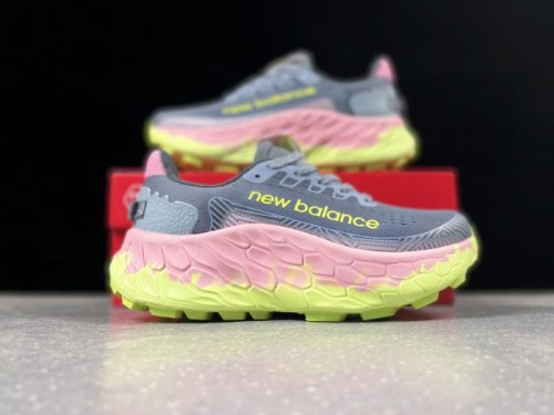 뉴발란스 프레쉬폼 X 트레일 모어 V3  New Balance Fresh Foam X Trail More V3  MTMORAG3-2 우먼스