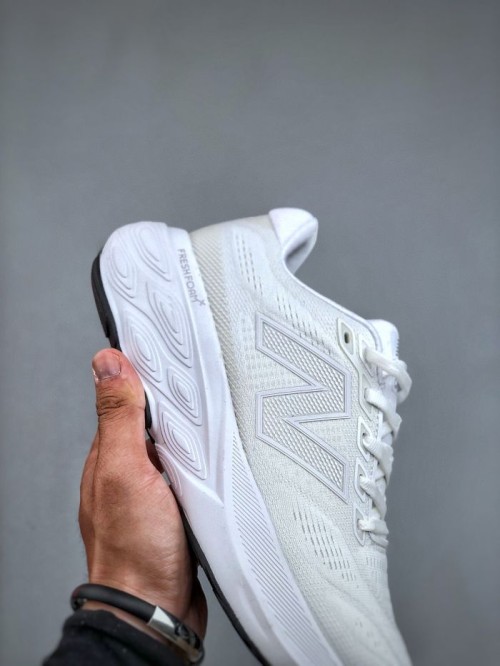 뉴발란스 프레쉬 폼 X 880v15  New Balance Fresh Foam X 880v15  W880W15-2 남/여