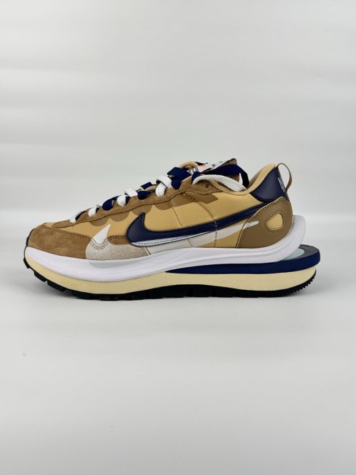 나이키 사카이 콜라보 Sacai x Nike LVD Waffle Daybreak DD1875-200 남/여