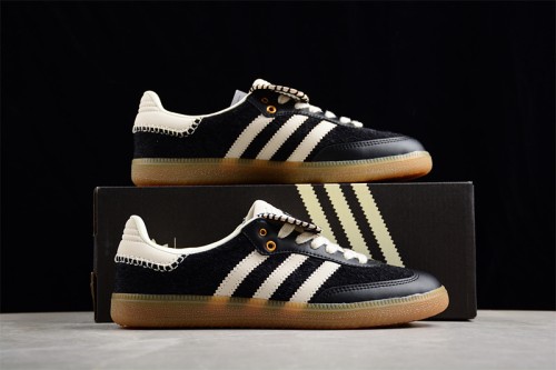 웨일즈보너  x 아디다스 삼바 Wales Bonner x adidas  Samba  IE058015 남/여