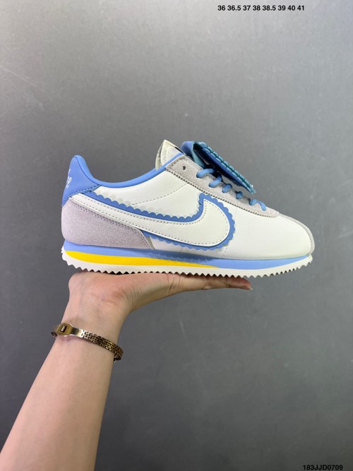 나이키 클래식 코르테즈 Nike Classic Cortez II5708-002 우먼스