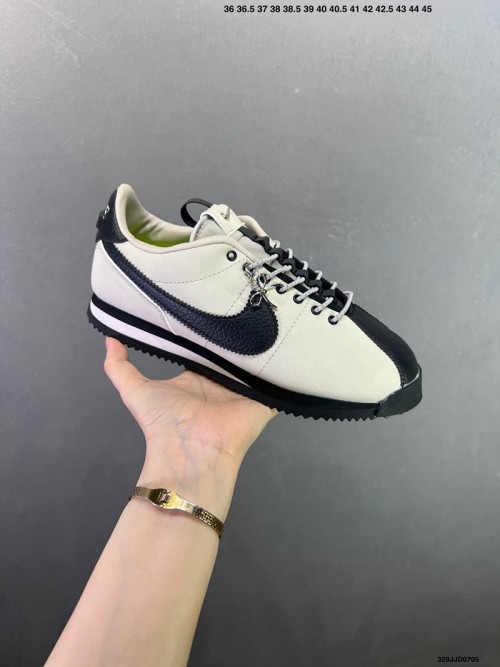 나이키 클래식 코르테즈 Nike Classic Cortez II5708-004 남/여