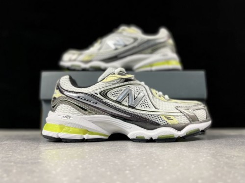 뉴발란스 1064  New Balance 1064 MR1064UR 남/여