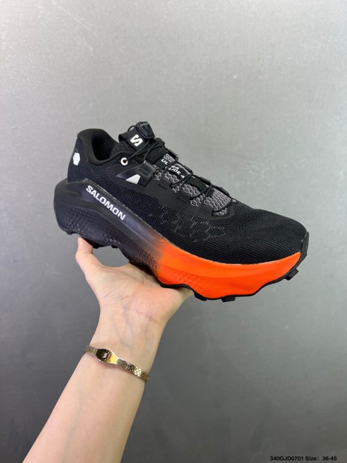 살로몬 울트라 글라이드 4 Salomon ULTRA GLIDE 4 491412-31
