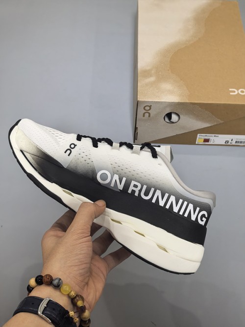 온 러닝 클라우드붐 맥스  On Running Cloudboom Max   ON26720135 남/여