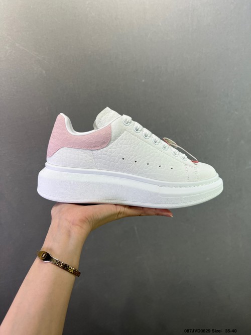 알렉산더 맥퀸 Alexander McQueen 스니커즈 553680-006 우먼스