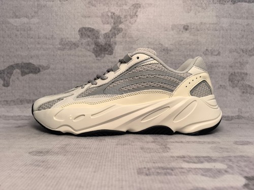 아디다스 이지 부스트 700 V2 Adidas Yeezy Boost 700 V2 EF2829 남/여