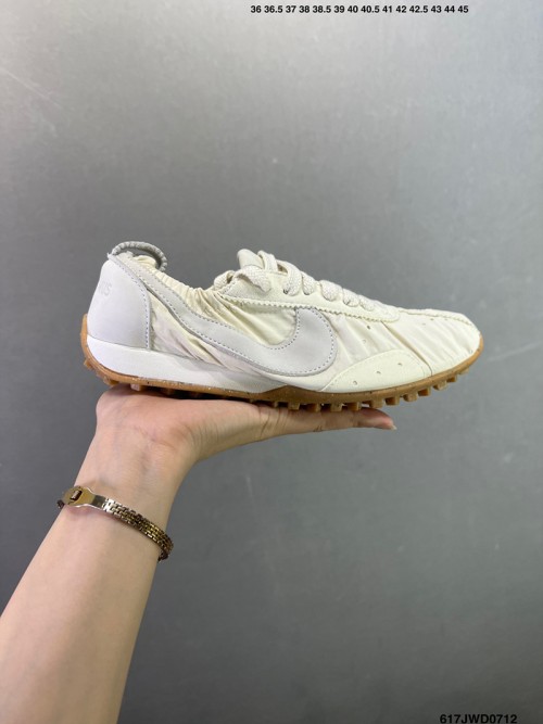 나이키 문 슈 Nike Moon Shoe OG Soft Pearl HV8547-400 남/여