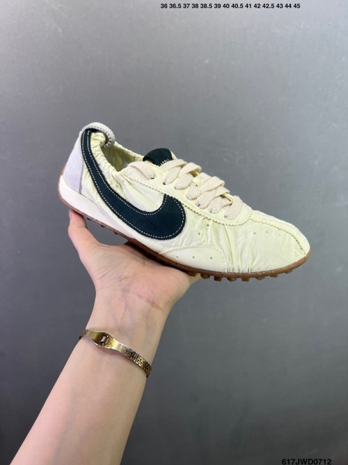 나이키 문 슈 Nike Moon Shoe OG Soft Pearl HV8547-600 남/여