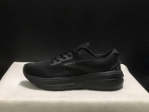 브룩스 고스트 맥스 2 Brooks Ghost Max 2 1104311D-020 남/여