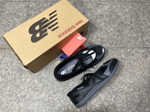 뉴발란스 플랫 브리즈 SD2601  New Balance Flat Breeze SD2601 SD2601BK 우먼스