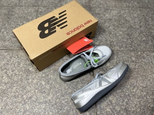 뉴발란스 플랫 브리즈 SD2601  New Balance Flat Breeze SD2601 2SD2601SI 우먼스