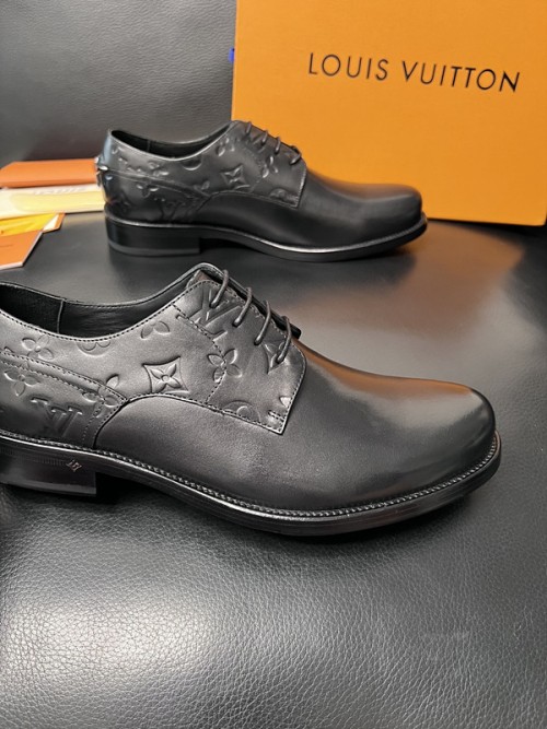 루이비통 로퍼   Louis Vuitton Loafers  LV26728-03