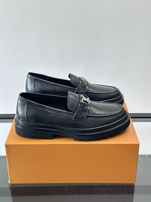 루이비통 로퍼   Louis Vuitton Loafers  LV26728-05
