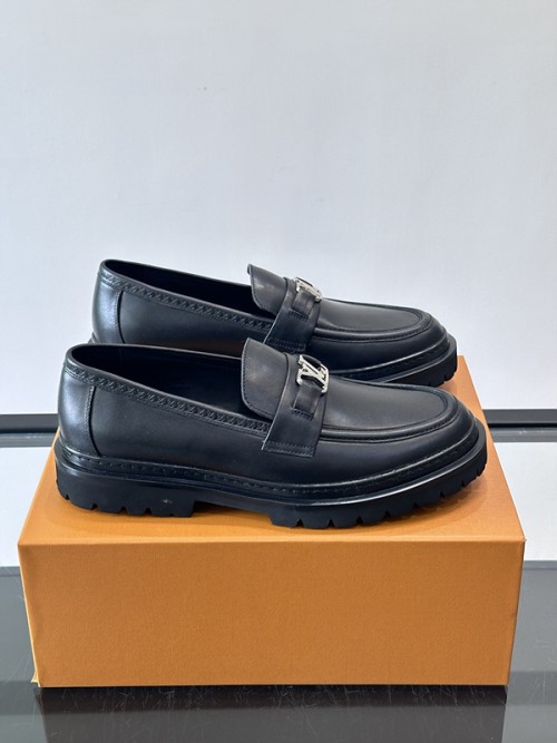루이비통 로퍼   Louis Vuitton Loafers  LV26728-07
