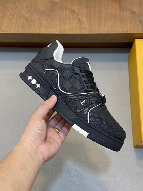 루이비통 LV 트레이너 스니커즈   Louis Vuitton LV Trainer Sneaker   LV26728-29