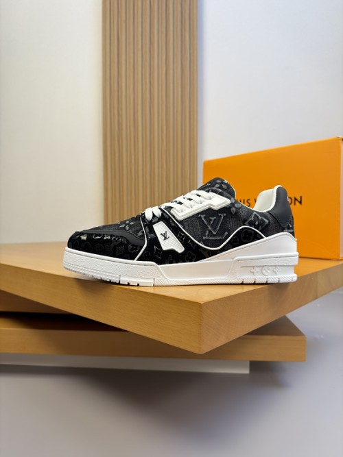루이비통 LV 트레이너 스니커즈   Louis Vuitton LV Trainer Sneaker  LV2673101