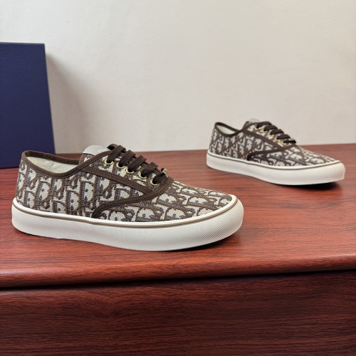 디올 솔트윈드 오블리크  스니커즈  Dior Saltwind Oblique  Sneakers D260803467