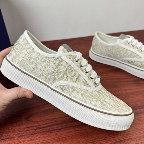 디올 솔트윈드 오블리크  스니커즈  Dior Saltwind Oblique  Sneakers D260803468