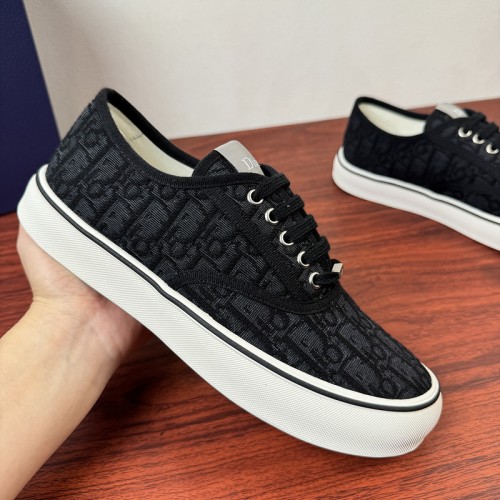 디올 솔트윈드 오블리크  스니커즈  Dior Saltwind Oblique  Sneakers D260803469