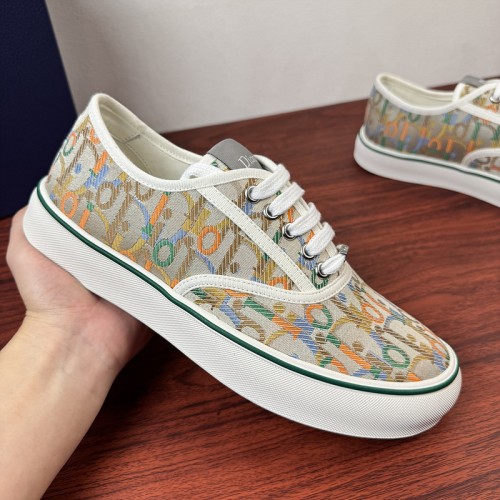 디올 솔트윈드 오블리크  스니커즈  Dior Saltwind Oblique  Sneakers D260803470