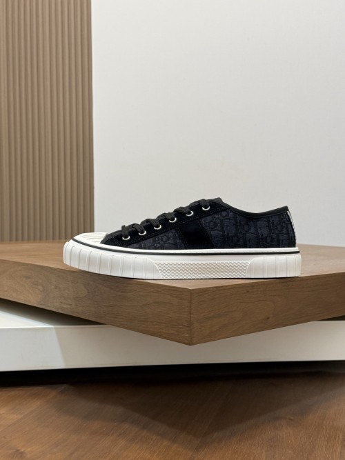 디올 후퍼 로우 탑 스니커즈  Dior Hooper Low Top Sneaker  D26080431