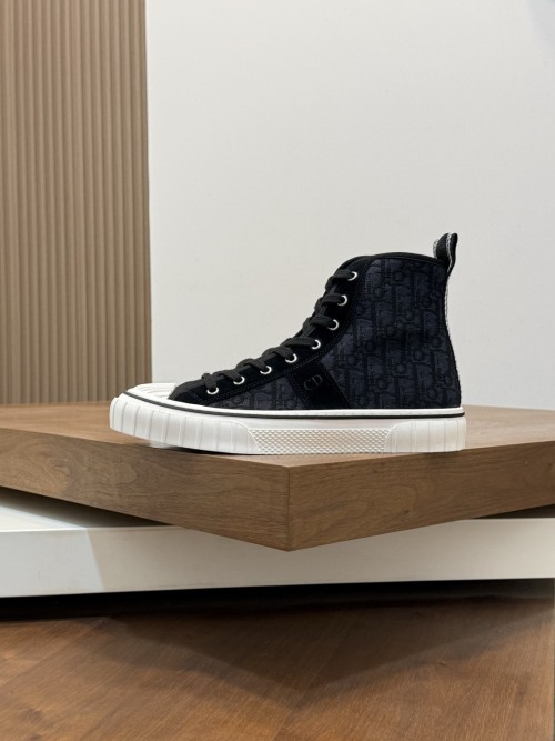 디올 후퍼 하이 탑 스니커즈  Dior Hooper High Top Sneaker D26080435