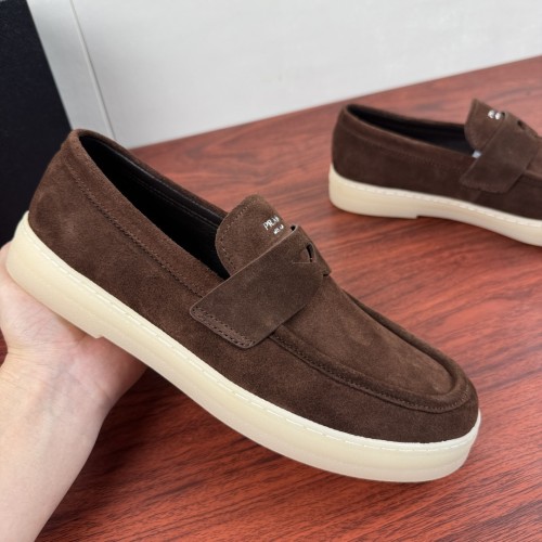 프라다 스웨이드 로퍼  Prada Suede Loafers  P26080917