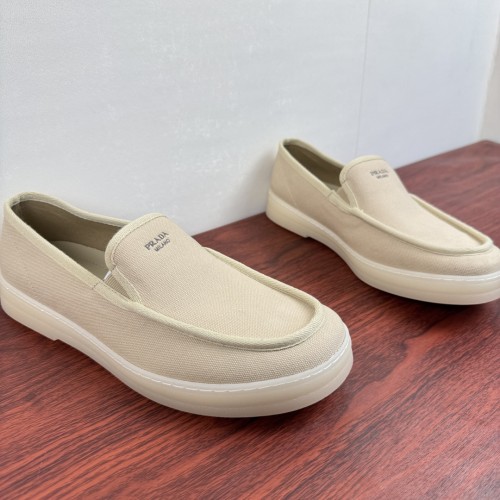 프라다 스웨이드 로퍼  Prada Suede Loafers  P26080923