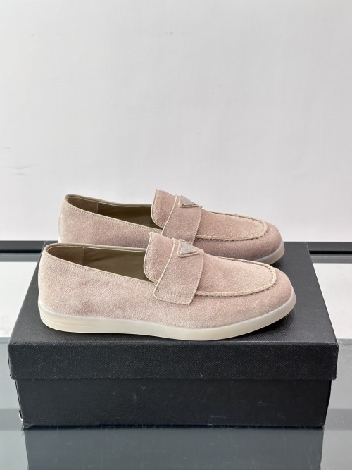 프라다 스웨이드 로퍼  Prada Suede Loafers  P26080926