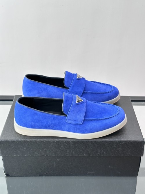 프라다 스웨이드 로퍼  Prada Suede Loafers  P26080930
