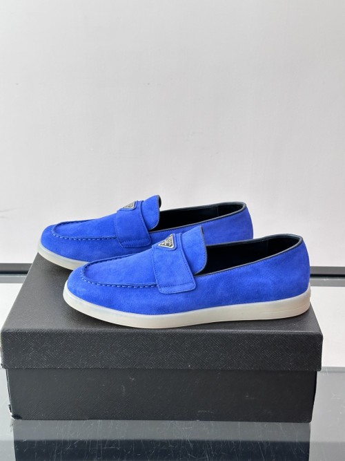 프라다 스웨이드 로퍼  Prada Suede Loafers  P26080930