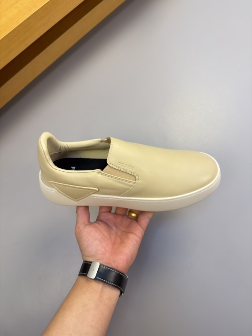 프라다 슬립온 스니커즈  Prada Slip-On Sneaker  P26080939