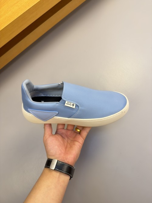 프라다 슬립온 스니커즈  Prada Slip-On Sneaker  P26080946