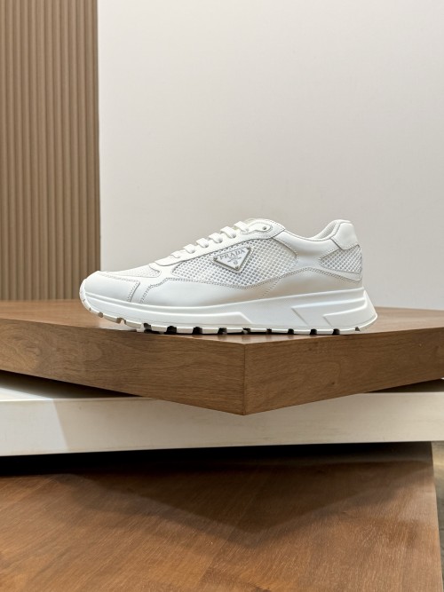 프라다 스니커즈  Prada Sneakers  P26081001