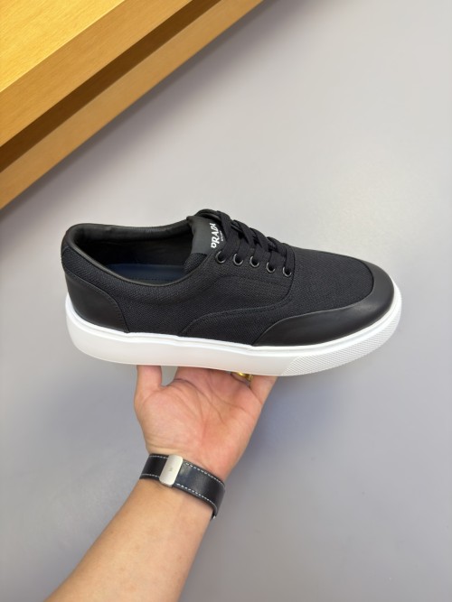프라다 스니커즈  Prada Sneakers  P26081009