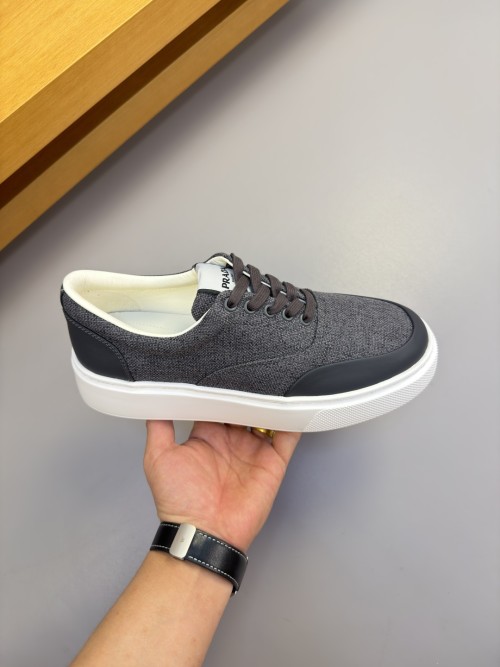 프라다 스니커즈  Prada Sneakers  P26081010