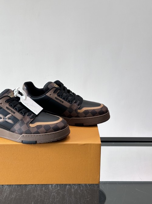 루이비통 LV 트레이너 스니커즈 Louis Vuitton LV Trainer Sneaker LV26081351