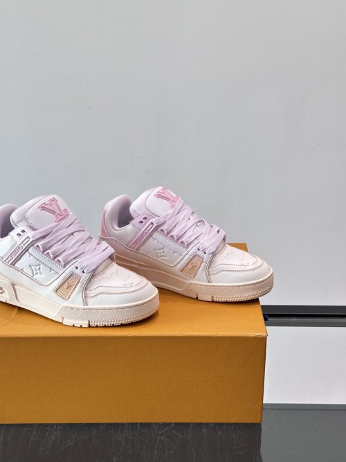 루이비통 LV 트레이너 스니커즈 Louis Vuitton LV Trainer Sneaker LV26081424 남/여
