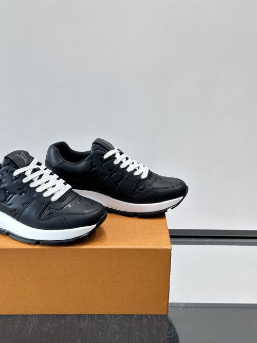 루이비통 LV 클래식 스니커즈 Louis Vuitton LV Classic Sneakers  LV26081507