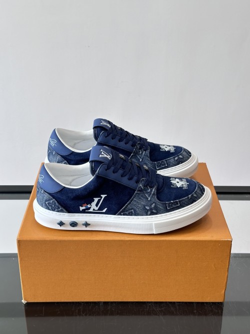 루이비통  스니커즈  Louis Vuitton  Sneakers   LV26081511