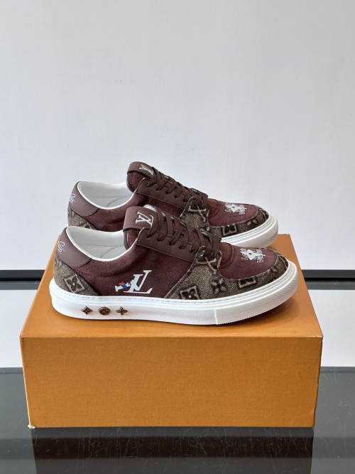 루이비통  스니커즈  Louis Vuitton  Sneakers   LV26081513