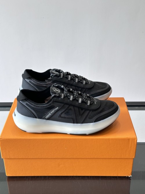 루이비통  스니커즈  Louis Vuitton  Sneakers   LV26081516