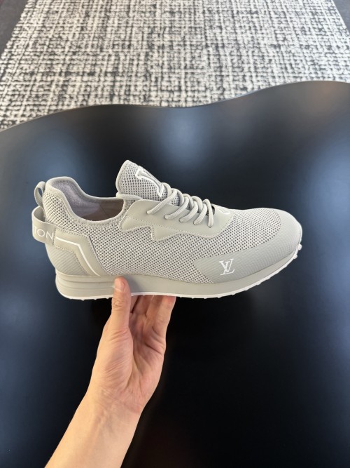 루이비통  스니커즈  Louis Vuitton  Sneakers   LV26081517