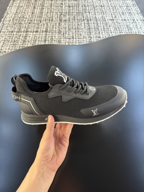 루이비통  스니커즈  Louis Vuitton  Sneakers   LV26081521