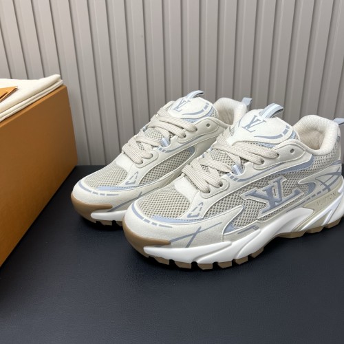 루이비통 LV 러너 태틱 스니커즈  Louis Vuitton LV Runner Tatic Sneaker  LV26081527