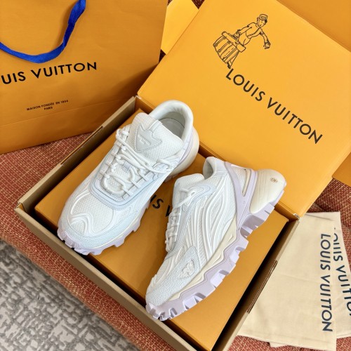 루이비통 LV 서밋 스니커즈 Louis Vuitton LV Summit Sneaker   LV26081531