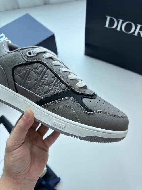 디올 스니커즈 Dior  Sneakers D26082117